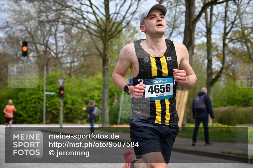 12.04.2026 - 45. Internationalen Wilhelmsburger Insellauf J. Mangold http://msf.ph/oto/9507584 12.04.2026 12:47:08 Ziel 3048, 5413, 4656, 5556, 5709, 3750, 3301, 4466, 5495, 3452, 4877 meine-sportfotos.de