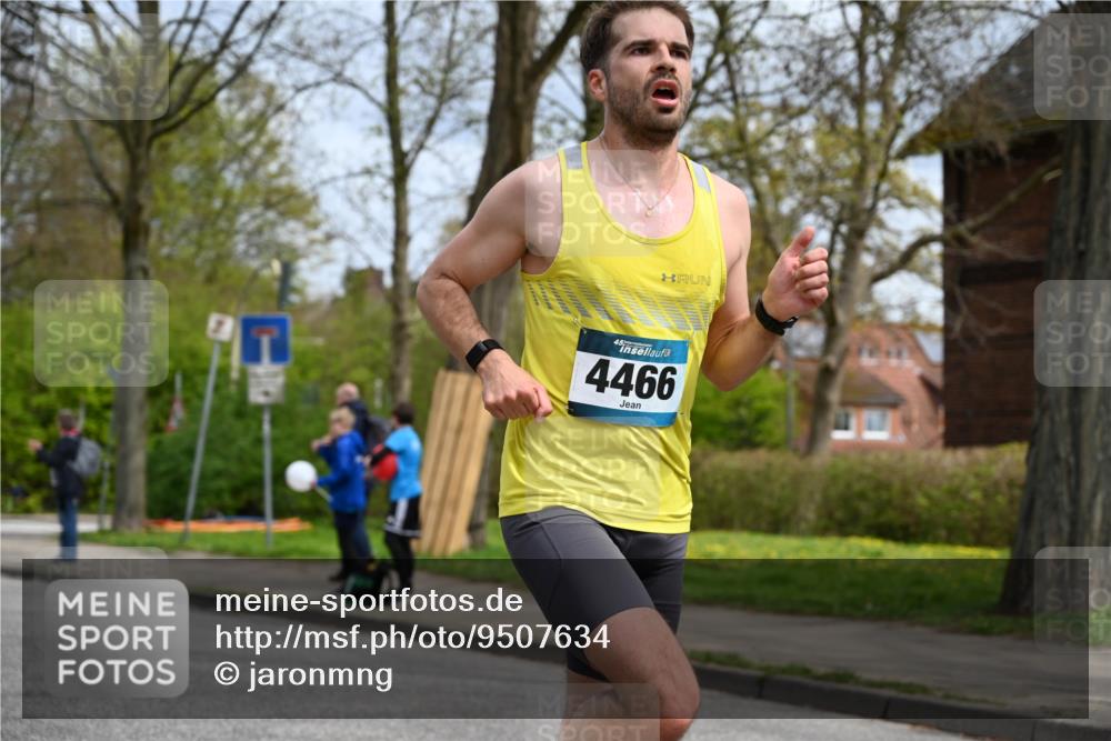 12.04.2026 - 45. Internationalen Wilhelmsburger Insellauf J. Mangold http://msf.ph/oto/9507634 12.04.2026 12:47:25 Ziel 3750, 3301, 4466, 5495, 3452, 4877, 4874, 5607, 5364 meine-sportfotos.de
