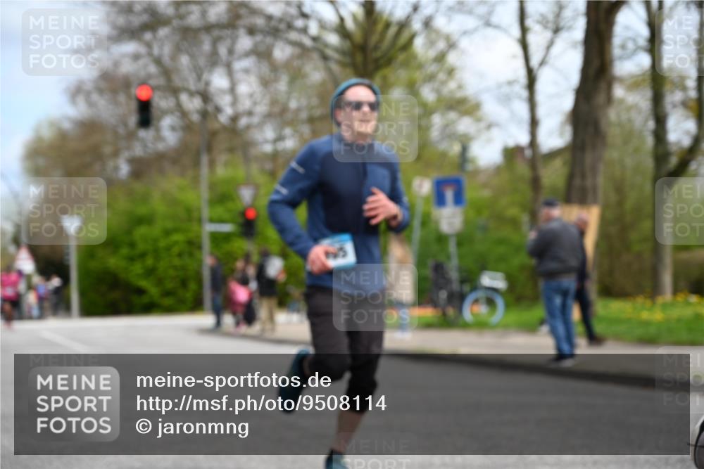 12.04.2026 - 45. Internationalen Wilhelmsburger Insellauf J. Mangold http://msf.ph/oto/9508114 12.04.2026 12:51:15 Ziel 4282, 3982, 3925, 5595, 2959, 5860, 5860, 4110, 5307, 5809, 5326, 2787, 5627, 5493, 4560 meine-sportfotos.de