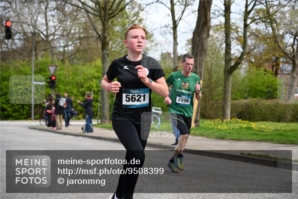 12.04.2026 - 45. Internationalen Wilhelmsburger Insellauf J. Mangold http://msf.ph/oto/9508399 12.04.2026 12:52:51 Ziel 5763, 2896, 5621, 4879, 4891, 5127, 2218, 4183, 3749, 3160, 5628, 5447, 5628, 5447, 5464, 5358 meine-sportfotos.de