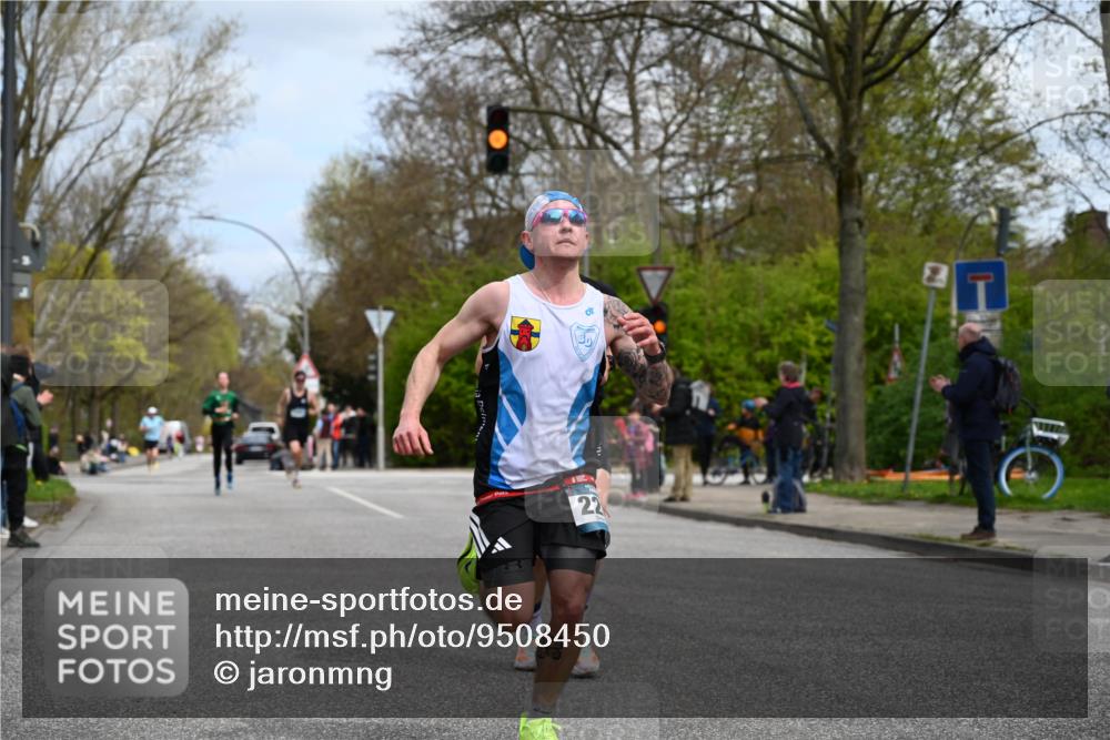12.04.2026 - 45. Internationalen Wilhelmsburger Insellauf J. Mangold http://msf.ph/oto/9508450 12.04.2026 12:53:08 Ziel 2896, 5621, 4879, 4891, 5127, 2218, 4183, 3749, 3160, 5628, 5447, 5464, 5358, 5358, 3293, 4317, 5227, 3294, 3520, 5143 meine-sportfotos.de