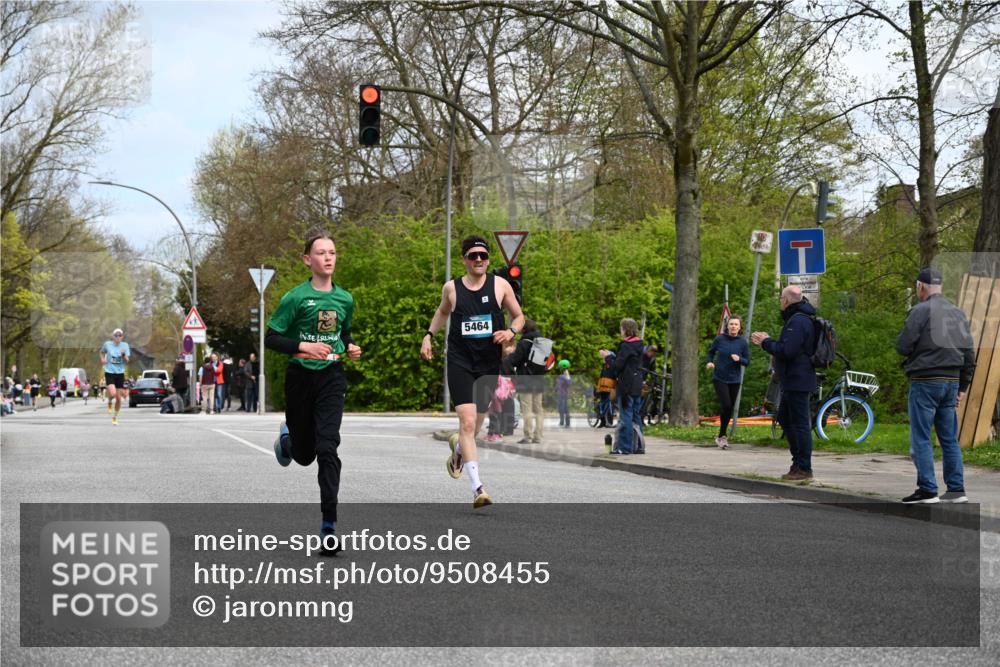 12.04.2026 - 45. Internationalen Wilhelmsburger Insellauf J. Mangold http://msf.ph/oto/9508455 12.04.2026 12:53:13 Ziel 5127, 2218, 4183, 3749, 3160, 5628, 5447, 5464, 5358, 3293, 4317, 5227, 3294, 3520, 5143, 5754, 4592, 4455, 4037 meine-sportfotos.de