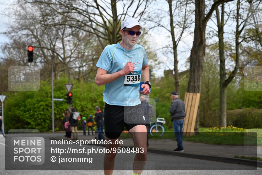 12.04.2026 - 45. Internationalen Wilhelmsburger Insellauf J. Mangold http://msf.ph/oto/9508483 12.04.2026 12:53:20 Ziel 4183, 3749, 3160, 5628, 5447, 5464, 5358, 3293, 4317, 5227, 3294, 3520, 5143, 5143, 5754, 4592, 4455, 4037, 5784, 5785, 4658 meine-sportfotos.de