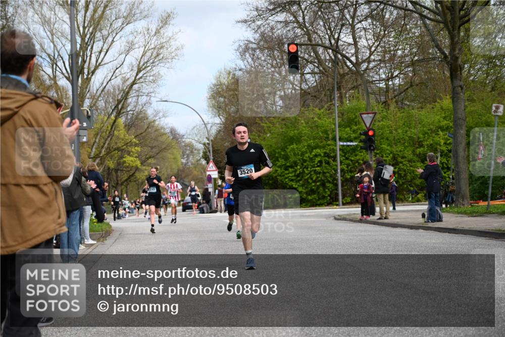 12.04.2026 - 45. Internationalen Wilhelmsburger Insellauf J. Mangold http://msf.ph/oto/9508503 12.04.2026 12:53:35 Ziel 3293, 4317, 5227, 3294, 3520, 5143, 5754, 4592, 4455, 4037, 5784, 5785, 4658, 5787, 3254, 5788, 3000, 4823 meine-sportfotos.de