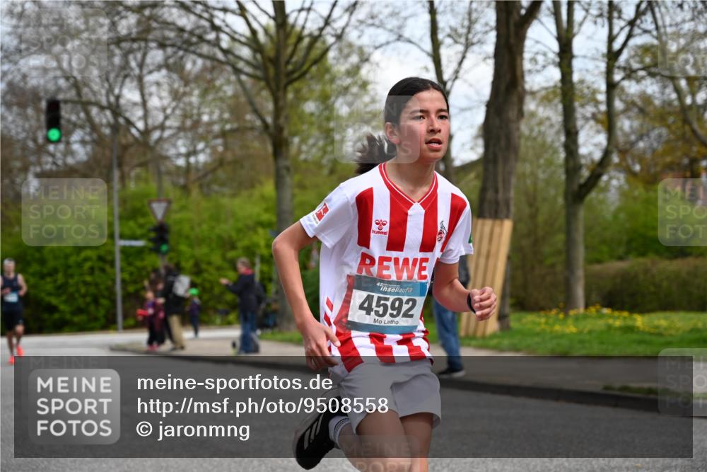 12.04.2026 - 45. Internationalen Wilhelmsburger Insellauf J. Mangold http://msf.ph/oto/9508558 12.04.2026 12:53:42 Ziel 3293, 4317, 5227, 3294, 3520, 5143, 5754, 4592, 4455, 4037, 5784, 5785, 4658, 4658, 5787, 3254, 5788, 3000, 4823, 5743, 4924 meine-sportfotos.de