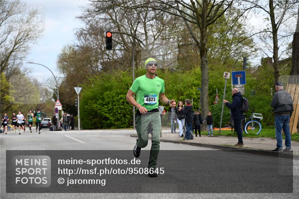 12.04.2026 - 45. Internationalen Wilhelmsburger Insellauf J. Mangold http://msf.ph/oto/9508645 12.04.2026 12:54:01 Ziel 4455, 4037, 5784, 5785, 4658, 5787, 3254, 5788, 3000, 4823, 5743, 5743, 4924, 5630, 5858, 3661, 2852, 2085, 5016 meine-sportfotos.de