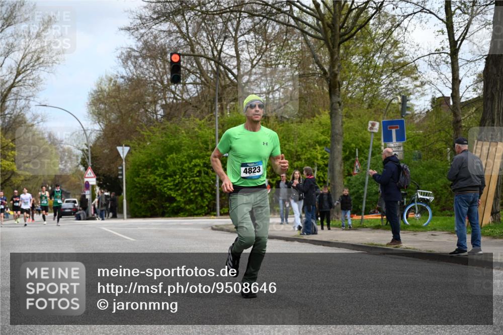 12.04.2026 - 45. Internationalen Wilhelmsburger Insellauf J. Mangold http://msf.ph/oto/9508646 12.04.2026 12:54:01 Ziel 4455, 4037, 5784, 5785, 4658, 5787, 3254, 5788, 3000, 4823, 5743, 5743, 4924, 5630, 5858, 3661, 2852, 2085, 5016 meine-sportfotos.de