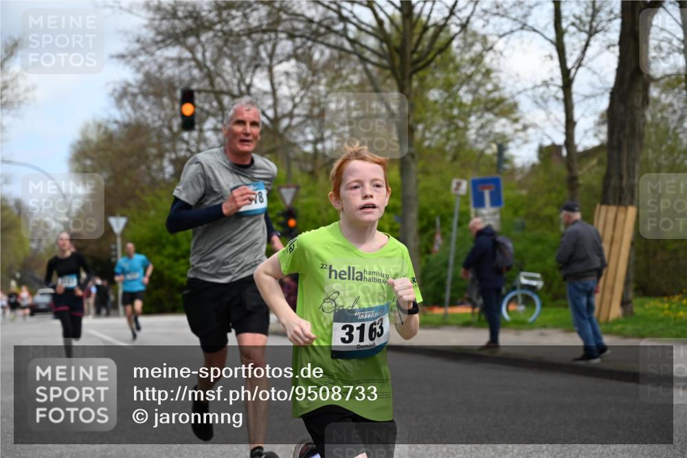 12.04.2026 - 45. Internationalen Wilhelmsburger Insellauf J. Mangold http://msf.ph/oto/9508733 12.04.2026 12:54:38 Ziel 5016, 3157, 5283, 3163, 4472, 5478, 5513, 5296, 4570, 3302, 2235, 3899, 3300, 5213, 3411, 4041, 5086, 5087, 4079, 4678, 3177 meine-sportfotos.de