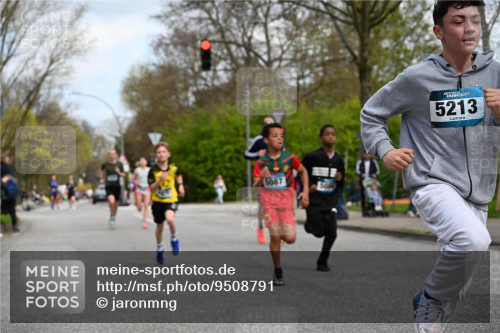 12.04.2026 - 45. Internationalen Wilhelmsburger Insellauf J. Mangold http://msf.ph/oto/9508791 12.04.2026 12:55:05 Ziel 5513, 5296, 4570, 3302, 2235, 3899, 3300, 5213, 3411, 4041, 5086, 5087, 4079, 4678, 3177, 5119, 2737, 2820, 5109, 5361, 4811, 4728 meine-sportfotos.de