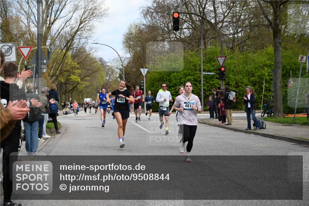 12.04.2026 - 45. Internationalen Wilhelmsburger Insellauf J. Mangold http://msf.ph/oto/9508844 12.04.2026 12:55:33 Ziel 5119, 2737, 2820, 5109, 5361, 4811, 4728, 3315, 5463, 4459, 5817, 5321, 4311, 2017, 2074, 5780, 5857, 2937, 5113, 5118, 3404, 2344, 5114, 5255, 4269, 3627 meine-sportfotos.de