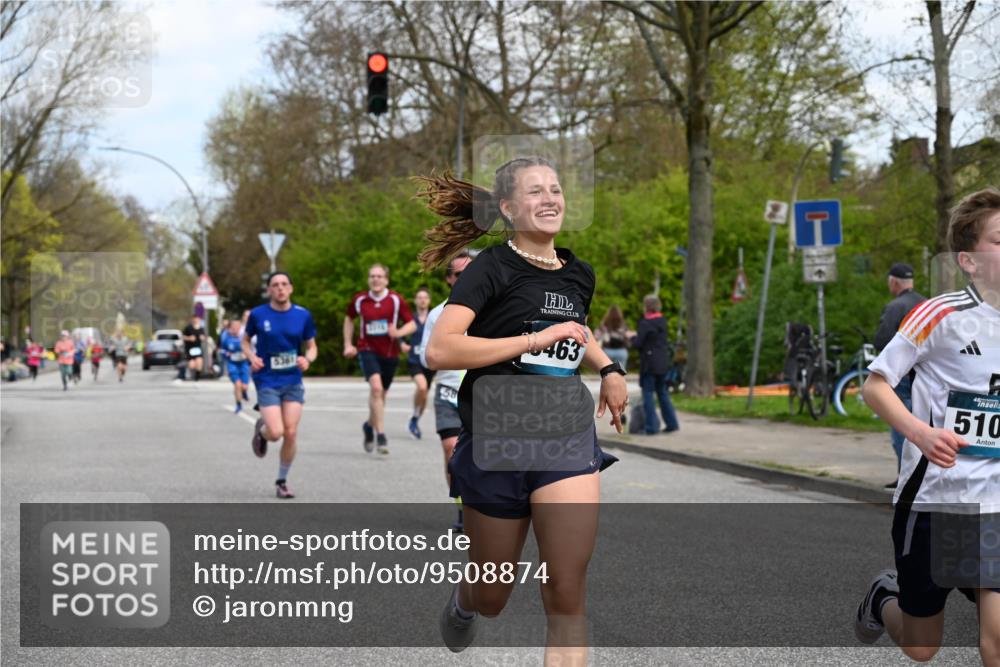 12.04.2026 - 45. Internationalen Wilhelmsburger Insellauf J. Mangold http://msf.ph/oto/9508874 12.04.2026 12:55:36 Ziel 2737, 2820, 5109, 5361, 4811, 4728, 3315, 5463, 4459, 5817, 5817, 5321, 4311, 2017, 2074, 5780, 5857, 2937, 5113, 5118, 3404, 2344, 5114, 5255, 4269, 3627, 5133 meine-sportfotos.de