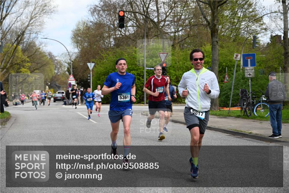 12.04.2026 - 45. Internationalen Wilhelmsburger Insellauf J. Mangold http://msf.ph/oto/9508885 12.04.2026 12:55:37 Ziel 2820, 5109, 5361, 4811, 4728, 3315, 5463, 4459, 5817, 5321, 4311, 2017, 2074, 5780, 5857, 2937, 5113, 5118, 5118, 3404, 2344, 5114, 5255, 4269, 3627, 5133, 5680 meine-sportfotos.de