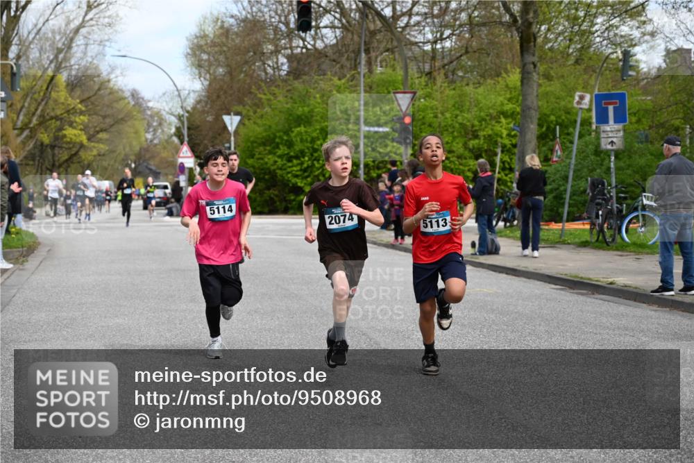 12.04.2026 - 45. Internationalen Wilhelmsburger Insellauf J. Mangold http://msf.ph/oto/9508968 12.04.2026 12:55:54 Ziel 4728, 3315, 5463, 4459, 5817, 5321, 4311, 2017, 2074, 5780, 5857, 2937, 5113, 5118, 3404, 2344, 5114, 5255, 5255, 4269, 3627, 5133, 5680, 4545, 5101, 5101, 4261, 4933, 5131, 5184, 5446, 4859, 5729 meine-sportfotos.de