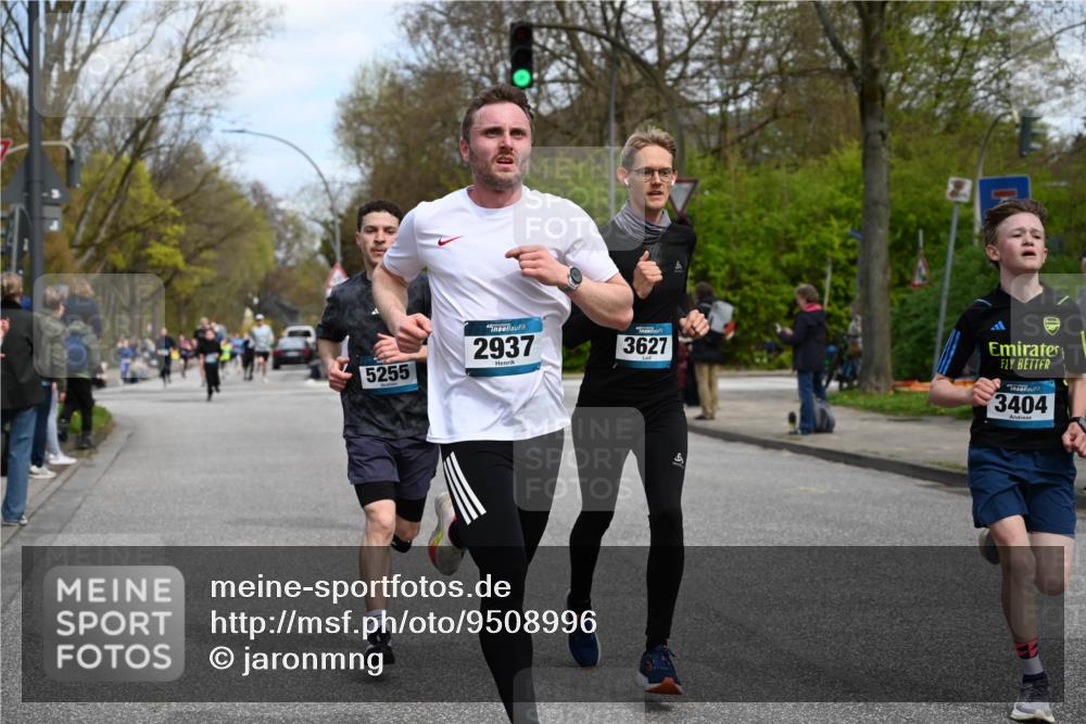 12.04.2026 - 45. Internationalen Wilhelmsburger Insellauf J. Mangold http://msf.ph/oto/9508996 12.04.2026 12:56:03 Ziel 5321, 4311, 2017, 2074, 5780, 5857, 2937, 5113, 5118, 3404, 2344, 5114, 5255, 4269, 3627, 5133, 5680, 4545, 5101, 4261, 4933, 5131, 5184, 5184, 5446, 4859, 5729, 5134, 3620, 4848, 5410, 4168, 4921, 4922 meine-sportfotos.de