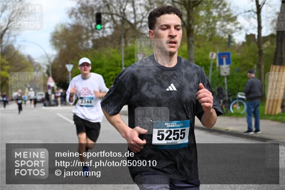 12.04.2026 - 45. Internationalen Wilhelmsburger Insellauf J. Mangold http://msf.ph/oto/9509010 12.04.2026 12:56:04 Ziel 5321, 4311, 2017, 2074, 5780, 5857, 2937, 5113, 5118, 3404, 2344, 5114, 5255, 4269, 3627, 5133, 5680, 4545, 5101, 4261, 4933, 5131, 5184, 5446, 4859, 5729, 5134, 3620, 4848, 5410, 4168, 4921, 4922, 4237 meine-sportfotos.de