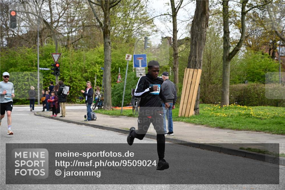 12.04.2026 - 45. Internationalen Wilhelmsburger Insellauf J. Mangold http://msf.ph/oto/9509024 12.04.2026 12:56:12 Ziel 2937, 5113, 5118, 3404, 2344, 5114, 5255, 4269, 3627, 5133, 5680, 4545, 5101, 4261, 4933, 5131, 5184, 5446, 4859, 5729, 5134, 3620, 4848, 5410, 4848, 5410, 4168, 4921, 4922, 4237, 5094, 4835, 5141, 5549 meine-sportfotos.de