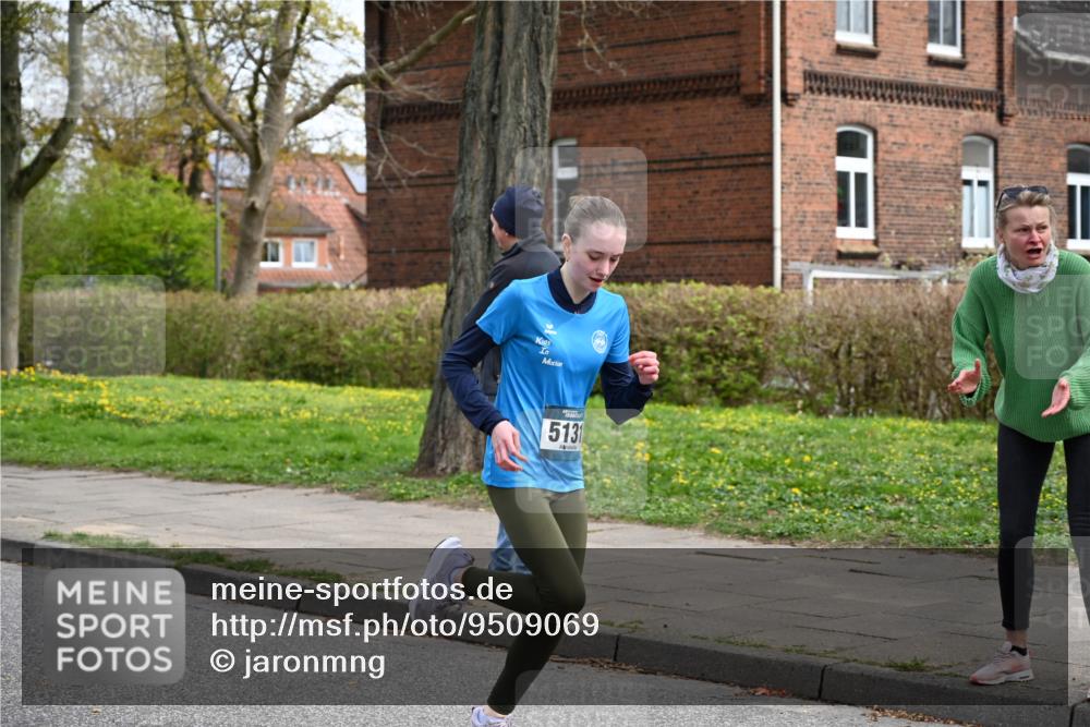 12.04.2026 - 45. Internationalen Wilhelmsburger Insellauf J. Mangold http://msf.ph/oto/9509069 12.04.2026 12:56:20 Ziel 4269, 3627, 5133, 5680, 4545, 5101, 4261, 4933, 5131, 5184, 5446, 4859, 5729, 5134, 3620, 4848, 5410, 4168, 4921, 4922, 4237, 5094, 4835, 5141, 5549, 5163, 5147, 3600, 2491 meine-sportfotos.de
