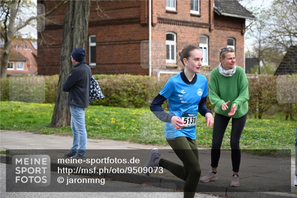 12.04.2026 - 45. Internationalen Wilhelmsburger Insellauf J. Mangold http://msf.ph/oto/9509073 12.04.2026 12:56:20 Ziel 4269, 3627, 5133, 5680, 4545, 5101, 4261, 4933, 5131, 5184, 5446, 4859, 5729, 5134, 3620, 4848, 5410, 4168, 4921, 4922, 4237, 5094, 4835, 5141, 5549, 5163, 5147, 3600, 2491 meine-sportfotos.de