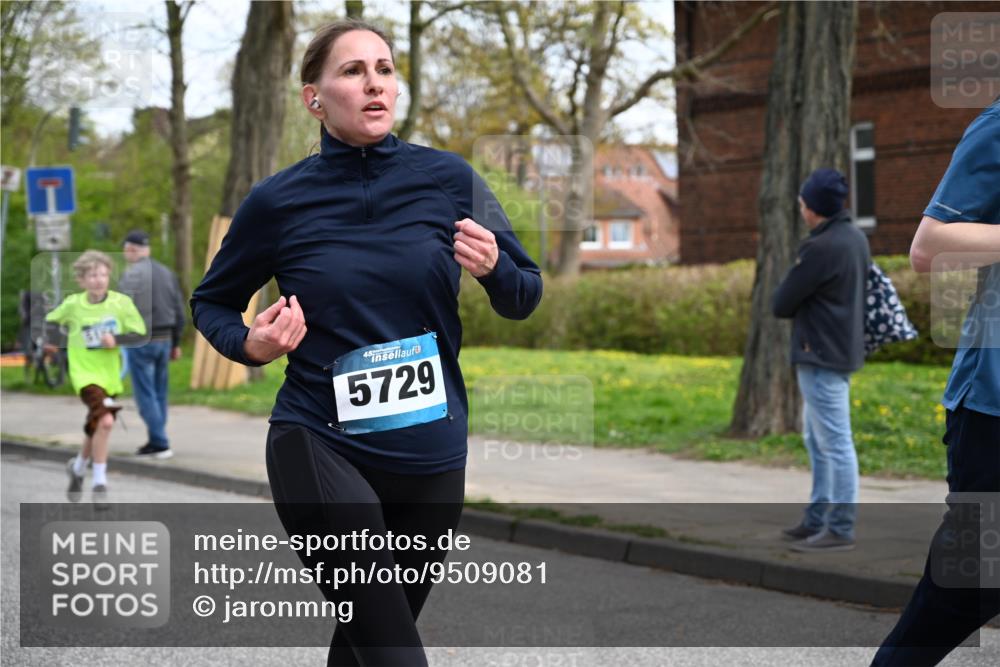 12.04.2026 - 45. Internationalen Wilhelmsburger Insellauf J. Mangold http://msf.ph/oto/9509081 12.04.2026 12:56:21 Ziel 4269, 3627, 5133, 5680, 4545, 5101, 4261, 4933, 5131, 5184, 5446, 4859, 5729, 5134, 3620, 3620, 4848, 5410, 4168, 4921, 4922, 4237, 5094, 4835, 5141, 5549, 5163, 5147, 3600, 2491, 3985 meine-sportfotos.de