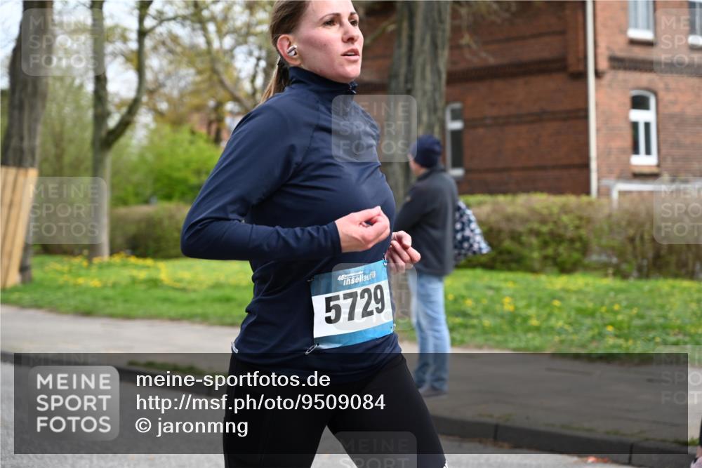 12.04.2026 - 45. Internationalen Wilhelmsburger Insellauf J. Mangold http://msf.ph/oto/9509084 12.04.2026 12:56:21 Ziel 4269, 3627, 5133, 5680, 4545, 5101, 4261, 4933, 5131, 5184, 5446, 4859, 5729, 5134, 3620, 3620, 4848, 5410, 4168, 4921, 4922, 4237, 5094, 4835, 5141, 5549, 5163, 5147, 3600, 2491, 3985 meine-sportfotos.de