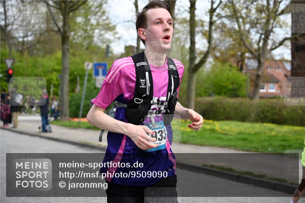 12.04.2026 - 45. Internationalen Wilhelmsburger Insellauf J. Mangold http://msf.ph/oto/9509090 12.04.2026 12:56:23 Ziel 5133, 5680, 4545, 5101, 4261, 4933, 5131, 5184, 5446, 4859, 5729, 5134, 3620, 4848, 5410, 4168, 4921, 4922, 4237, 5094, 4835, 5141, 5141, 5549, 5163, 5147, 3600, 2491, 3985, 4598, 3921, 5343 meine-sportfotos.de