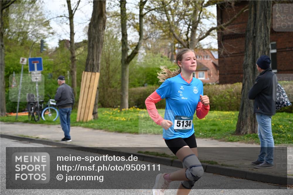 12.04.2026 - 45. Internationalen Wilhelmsburger Insellauf J. Mangold http://msf.ph/oto/9509111 12.04.2026 12:56:26 Ziel 5680, 4545, 5101, 4261, 4933, 5131, 5184, 5446, 4859, 5729, 5134, 3620, 4848, 5410, 4168, 4921, 4922, 4921, 4922, 4237, 5094, 4835, 5141, 5549, 5163, 5147, 3600, 2491, 3985, 4598, 3921, 5343 meine-sportfotos.de