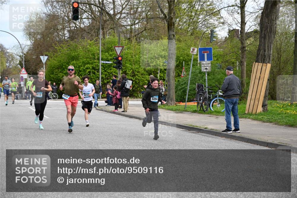12.04.2026 - 45. Internationalen Wilhelmsburger Insellauf J. Mangold http://msf.ph/oto/9509116 12.04.2026 12:56:31 Ziel 5101, 4261, 4933, 5131, 5184, 5446, 4859, 5729, 5134, 3620, 4848, 5410, 4168, 4921, 4922, 4237, 5094, 4835, 5141, 5549, 5163, 5147, 3600, 2491, 3985, 4598, 3921, 5343, 3867, 5500, 5073, 5189, 3287, 4186, 4375 meine-sportfotos.de