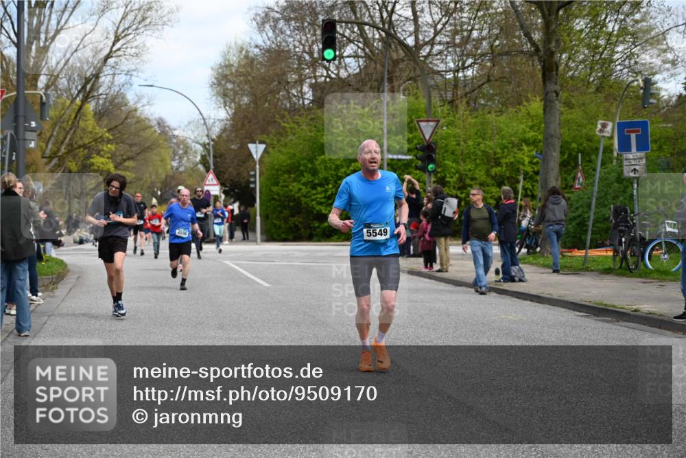12.04.2026 - 45. Internationalen Wilhelmsburger Insellauf J. Mangold http://msf.ph/oto/9509170 12.04.2026 12:56:42 Ziel 5446, 4859, 5729, 5134, 3620, 4848, 5410, 4168, 4921, 4922, 4237, 5094, 4835, 5141, 5549, 5163, 5147, 3600, 2491, 2491, 3985, 4598, 3921, 5343, 3867, 5500, 5073, 5189, 3287, 4186, 4375, 3287, 4186, 4375, 3973, 4853, 4569, 2624, 5801, 4097 meine-sportfotos.de