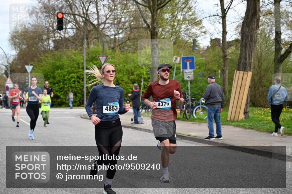 12.04.2026 - 45. Internationalen Wilhelmsburger Insellauf J. Mangold http://msf.ph/oto/9509240 12.04.2026 12:57:00 Ziel 5141, 5549, 5163, 5147, 3600, 2491, 3985, 4598, 3921, 5343, 3867, 5500, 5073, 5189, 3287, 4186, 4375, 3973, 4853, 4569, 2624, 5801, 4097, 5744, 4524, 4259, 5791, 5696, 5696, 4740, 4599, 5062, 4851, 5172, 4959, 5322, 5129, 3190 meine-sportfotos.de
