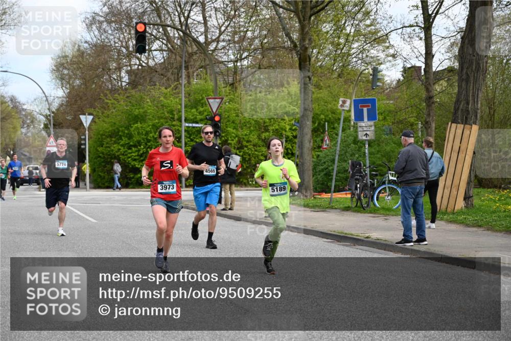 12.04.2026 - 45. Internationalen Wilhelmsburger Insellauf J. Mangold http://msf.ph/oto/9509255 12.04.2026 12:57:03 Ziel 5147, 3600, 2491, 3985, 4598, 3921, 5343, 3867, 5500, 5073, 5189, 3287, 4186, 4375, 3973, 4853, 4569, 2624, 2624, 5801, 4097, 5744, 4524, 4259, 5791, 5696, 4740, 4599, 4599, 5062, 4851, 5172, 4959, 5322, 5129, 3190, 5736, 3189, 5847 meine-sportfotos.de