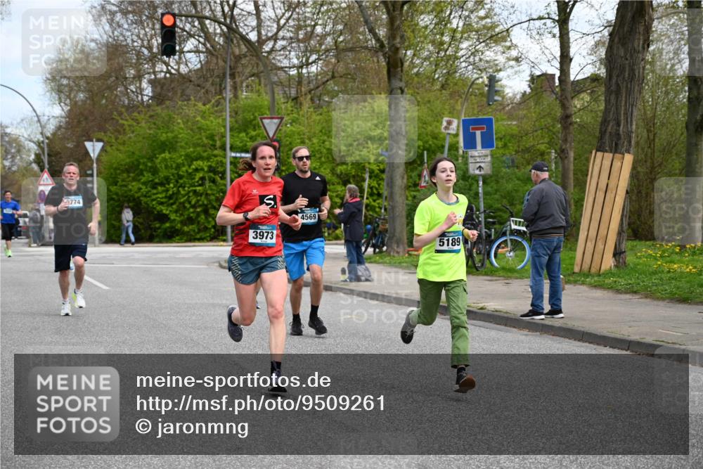 12.04.2026 - 45. Internationalen Wilhelmsburger Insellauf J. Mangold http://msf.ph/oto/9509261 12.04.2026 12:57:03 Ziel 5147, 3600, 2491, 3985, 4598, 3921, 5343, 3867, 5500, 5073, 5189, 3287, 4186, 4375, 3973, 4853, 4569, 2624, 2624, 5801, 4097, 5744, 4524, 4259, 5791, 5696, 4740, 4599, 4599, 5062, 4851, 5172, 4959, 5322, 5129, 3190, 5736, 3189, 5847 meine-sportfotos.de