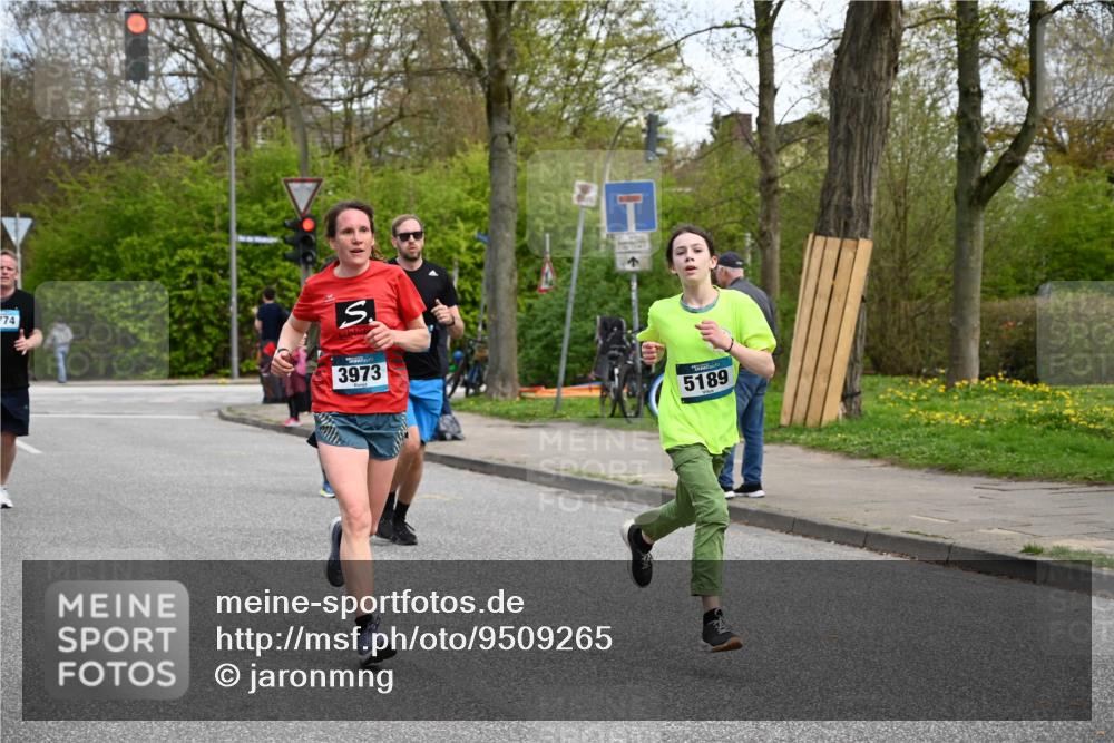 12.04.2026 - 45. Internationalen Wilhelmsburger Insellauf J. Mangold http://msf.ph/oto/9509265 12.04.2026 12:57:04 Ziel 5147, 3600, 2491, 3985, 4598, 3921, 5343, 3867, 5500, 5073, 5189, 3287, 4186, 4375, 3973, 4853, 4569, 2624, 5801, 4097, 5801, 4097, 5744, 4524, 4259, 5791, 5696, 4740, 4599, 5062, 4851, 5172, 4959, 5062, 4851, 5172, 4959, 5322, 5129, 3190, 5736, 3189, 5847, 3439 meine-sportfotos.de