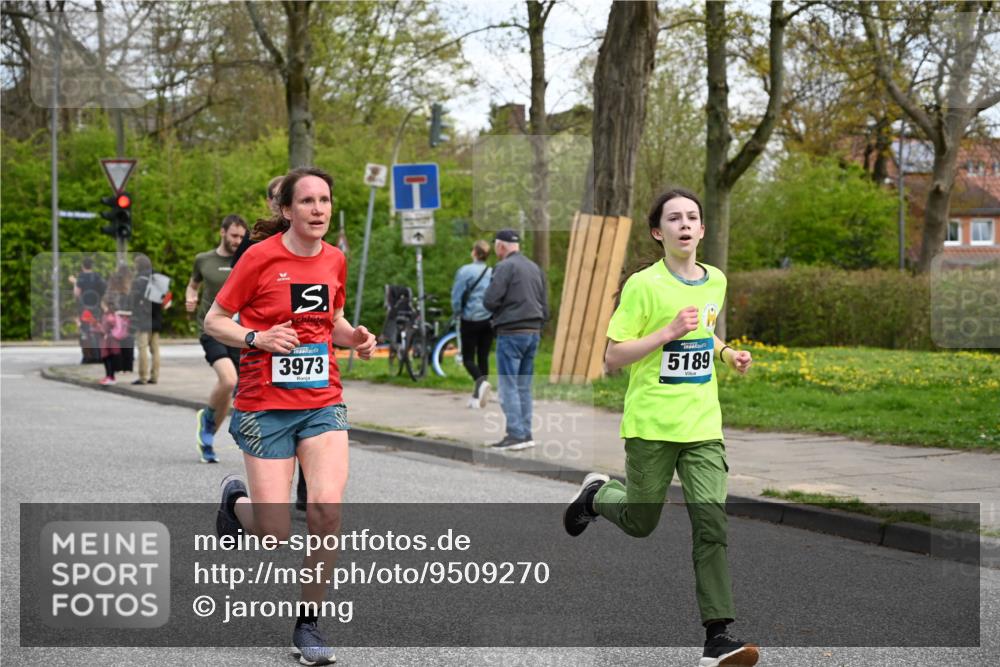 12.04.2026 - 45. Internationalen Wilhelmsburger Insellauf J. Mangold http://msf.ph/oto/9509270 12.04.2026 12:57:04 Ziel 5147, 3600, 2491, 3985, 4598, 3921, 5343, 3867, 5500, 5073, 5189, 3287, 4186, 4375, 3973, 4853, 4569, 2624, 5801, 4097, 5801, 4097, 5744, 4524, 4259, 5791, 5696, 4740, 4599, 5062, 4851, 5172, 4959, 5062, 4851, 5172, 4959, 5322, 5129, 3190, 5736, 3189, 5847, 3439 meine-sportfotos.de
