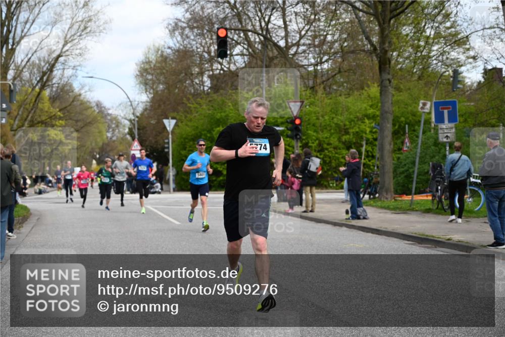 12.04.2026 - 45. Internationalen Wilhelmsburger Insellauf J. Mangold http://msf.ph/oto/9509276 12.04.2026 12:57:06 Ziel 3600, 2491, 3985, 4598, 3921, 5343, 3867, 5500, 5073, 5189, 3287, 4186, 4375, 3973, 4853, 4569, 2624, 5801, 4097, 5744, 4524, 4259, 5791, 5696, 4740, 4599, 5062, 4851, 5172, 4959, 5322, 5322, 5129, 3190, 5736, 3189, 5847, 3439, 5232, 5277, 3863 meine-sportfotos.de