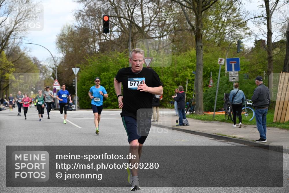 12.04.2026 - 45. Internationalen Wilhelmsburger Insellauf J. Mangold http://msf.ph/oto/9509280 12.04.2026 12:57:06 Ziel 3600, 2491, 3985, 4598, 3921, 5343, 3867, 5500, 5073, 5189, 3287, 4186, 4375, 3973, 4853, 4569, 2624, 5801, 4097, 5744, 4524, 4259, 5791, 5696, 4740, 4599, 5062, 4851, 5172, 4959, 5322, 5322, 5129, 3190, 5736, 3189, 5847, 3439, 5232, 5277, 3863 meine-sportfotos.de