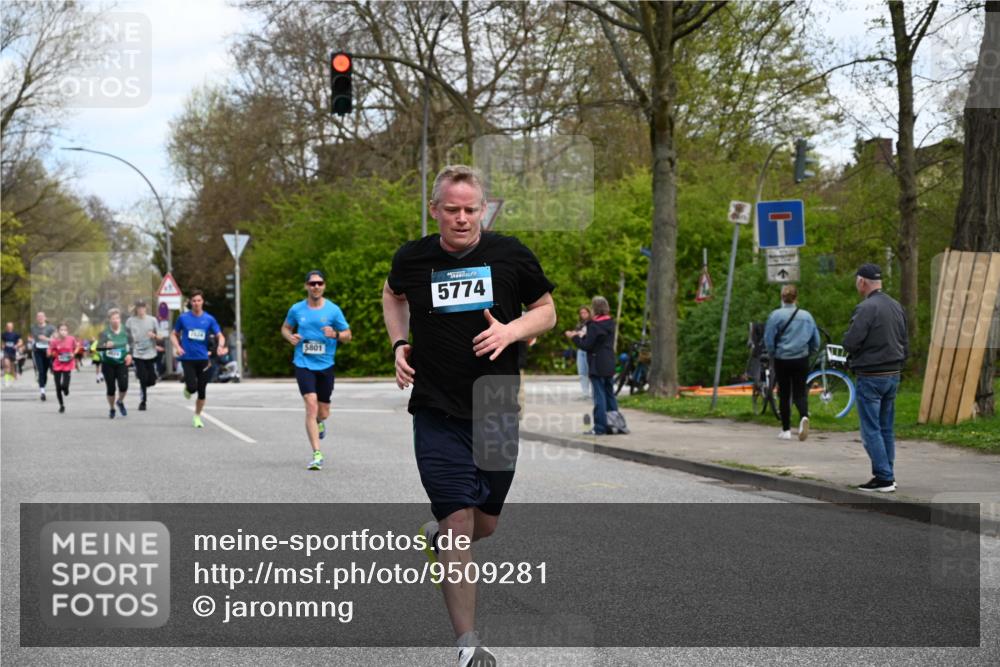 12.04.2026 - 45. Internationalen Wilhelmsburger Insellauf J. Mangold http://msf.ph/oto/9509281 12.04.2026 12:57:06 Ziel 3600, 2491, 3985, 4598, 3921, 5343, 3867, 5500, 5073, 5189, 3287, 4186, 4375, 3973, 4853, 4569, 2624, 5801, 4097, 5744, 4524, 4259, 5791, 5696, 4740, 4599, 5062, 4851, 5172, 4959, 5322, 5322, 5129, 3190, 5736, 3189, 5847, 3439, 5232, 5277, 3863 meine-sportfotos.de