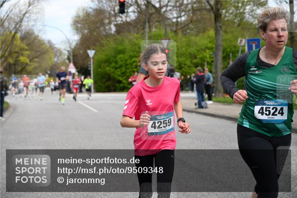 12.04.2026 - 45. Internationalen Wilhelmsburger Insellauf J. Mangold http://msf.ph/oto/9509348 12.04.2026 12:57:14 Ziel 3867, 5500, 5073, 5189, 3287, 4186, 4375, 3973, 4853, 4569, 2624, 5801, 4097, 5744, 4524, 4259, 5791, 5696, 4740, 4599, 5062, 4851, 5172, 4959, 5322, 5129, 3190, 5736, 3189, 5736, 3189, 5847, 3439, 5232, 5277, 3863, 4887, 4938, 3213, 2447 meine-sportfotos.de