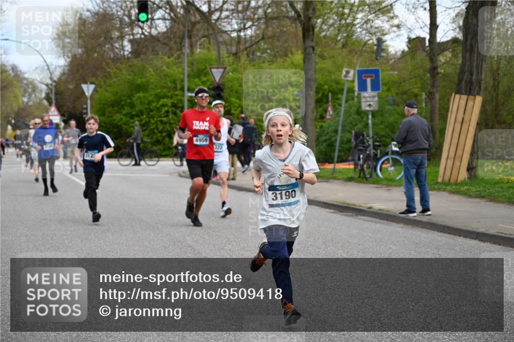 12.04.2026 - 45. Internationalen Wilhelmsburger Insellauf J. Mangold http://msf.ph/oto/9509418 12.04.2026 12:57:27 Ziel 4569, 2624, 5801, 4097, 5744, 4524, 4259, 5791, 5696, 4740, 4599, 5062, 4851, 5172, 4959, 5322, 5129, 3190, 5736, 3189, 5847, 5847, 3439, 5232, 5277, 3863, 4887, 4938, 3213, 2447, 5211, 4968, 2707, 5169, 5214 meine-sportfotos.de