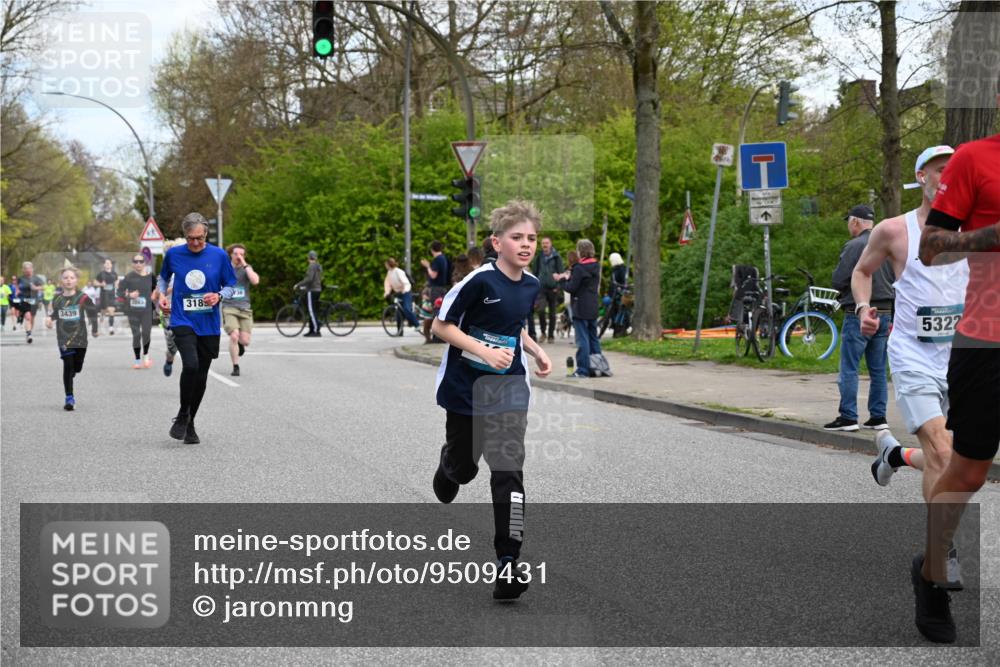 12.04.2026 - 45. Internationalen Wilhelmsburger Insellauf J. Mangold http://msf.ph/oto/9509431 12.04.2026 12:57:29 Ziel 5801, 4097, 5744, 4524, 4259, 5791, 5696, 4740, 4599, 5062, 4851, 5172, 4959, 5322, 5129, 3190, 5736, 3189, 5847, 3439, 5232, 5277, 5232, 5277, 3863, 4887, 4938, 3213, 2447, 5211, 4968, 2707, 5169, 5214, 4955 meine-sportfotos.de