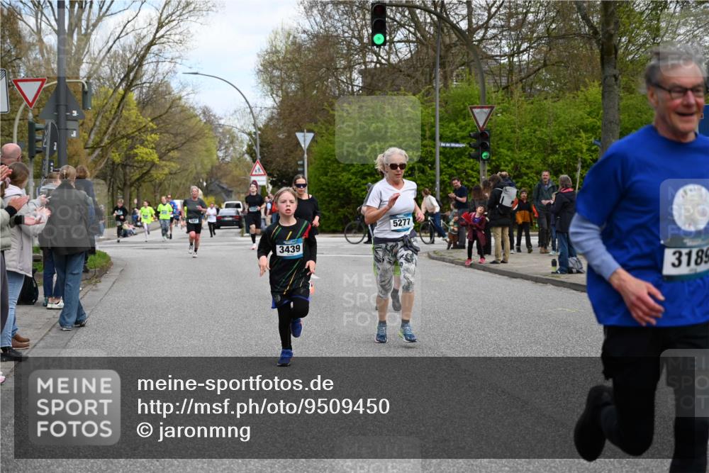 12.04.2026 - 45. Internationalen Wilhelmsburger Insellauf J. Mangold http://msf.ph/oto/9509450 12.04.2026 12:57:31 Ziel 5744, 4524, 4259, 5791, 5696, 4740, 4599, 5062, 4851, 5172, 4959, 5322, 5129, 3190, 5736, 3189, 5847, 3439, 5232, 5277, 3863, 4887, 4887, 4938, 3213, 2447, 5211, 4968, 2707, 5169, 5214, 4955, 3396, 5228, 5689, 2771 meine-sportfotos.de