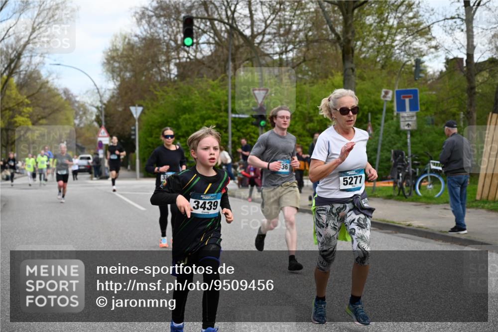 12.04.2026 - 45. Internationalen Wilhelmsburger Insellauf J. Mangold http://msf.ph/oto/9509456 12.04.2026 12:57:33 Ziel 4524, 4259, 5791, 5696, 4740, 4599, 5062, 4851, 5172, 4959, 5322, 5129, 3190, 5736, 3189, 5847, 3439, 5232, 5277, 3863, 4887, 4938, 3213, 2447, 5211, 4968, 2707, 4968, 2707, 5169, 5214, 4955, 3396, 5228, 5689, 2771, 5687 meine-sportfotos.de