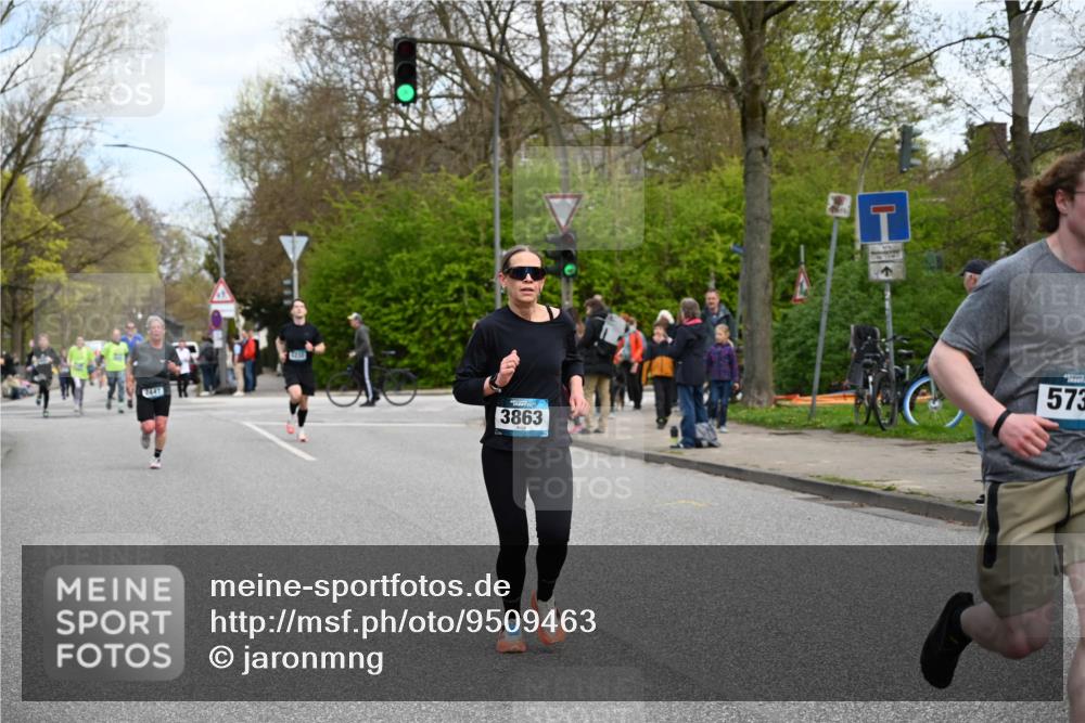 12.04.2026 - 45. Internationalen Wilhelmsburger Insellauf J. Mangold http://msf.ph/oto/9509463 12.04.2026 12:57:34 Ziel 4524, 4259, 5791, 5696, 4740, 4599, 5062, 4851, 5172, 4959, 5322, 5129, 3190, 5736, 3189, 5847, 3439, 5232, 5277, 3863, 4887, 4938, 3213, 2447, 5211, 4968, 2707, 5169, 5169, 5214, 4955, 3396, 5228, 5689, 2771, 5687, 2058 meine-sportfotos.de