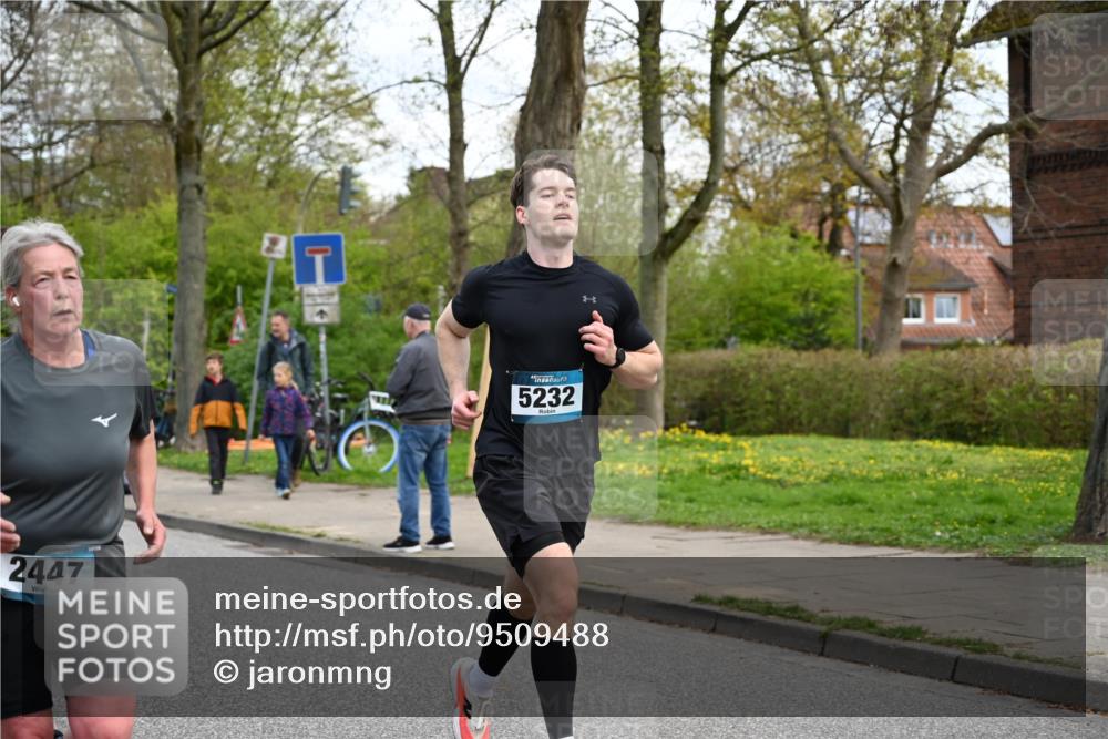 12.04.2026 - 45. Internationalen Wilhelmsburger Insellauf J. Mangold http://msf.ph/oto/9509488 12.04.2026 12:57:39 Ziel 4599, 5062, 4851, 5172, 4959, 5322, 5129, 3190, 5736, 3189, 5847, 3439, 5232, 5277, 3863, 4887, 4938, 3213, 2447, 5211, 4968, 2707, 5169, 5214, 4955, 3396, 5228, 5689, 2771, 5687, 2058, 3152, 4535, 5260, 2493, 2550, 3479 meine-sportfotos.de
