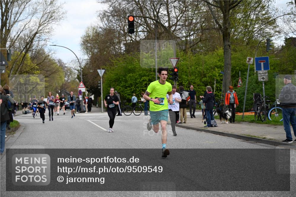 12.04.2026 - 45. Internationalen Wilhelmsburger Insellauf J. Mangold http://msf.ph/oto/9509549 12.04.2026 12:57:47 Ziel 5129, 3190, 5736, 3189, 5847, 3439, 5232, 5277, 3863, 4887, 4938, 3213, 2447, 5211, 4968, 2707, 5169, 5214, 4955, 3396, 5228, 5689, 2771, 5687, 2058, 3152, 4535, 3152, 4535, 5260, 2493, 2550, 3479, 4873 meine-sportfotos.de