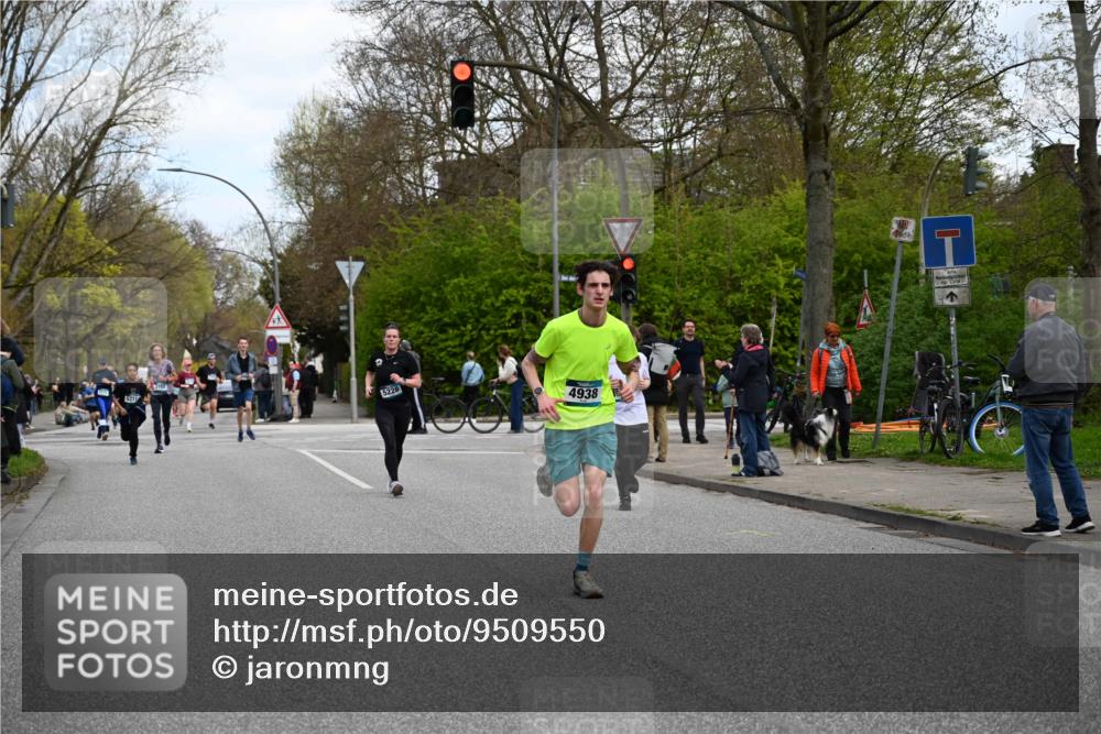 12.04.2026 - 45. Internationalen Wilhelmsburger Insellauf J. Mangold http://msf.ph/oto/9509550 12.04.2026 12:57:47 Ziel 5129, 3190, 5736, 3189, 5847, 3439, 5232, 5277, 3863, 4887, 4938, 3213, 2447, 5211, 4968, 2707, 5169, 5214, 4955, 3396, 5228, 5689, 2771, 5687, 2058, 3152, 4535, 3152, 4535, 5260, 2493, 2550, 3479, 4873 meine-sportfotos.de