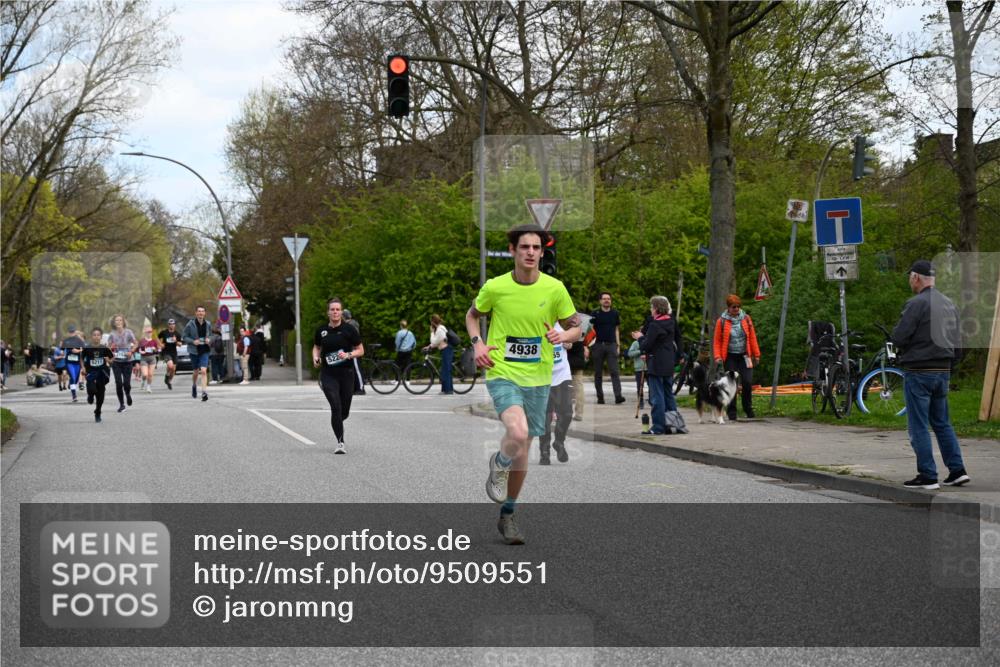 12.04.2026 - 45. Internationalen Wilhelmsburger Insellauf J. Mangold http://msf.ph/oto/9509551 12.04.2026 12:57:47 Ziel 5129, 3190, 5736, 3189, 5847, 3439, 5232, 5277, 3863, 4887, 4938, 3213, 2447, 5211, 4968, 2707, 5169, 5214, 4955, 3396, 5228, 5689, 2771, 5687, 2058, 3152, 4535, 3152, 4535, 5260, 2493, 2550, 3479, 4873 meine-sportfotos.de