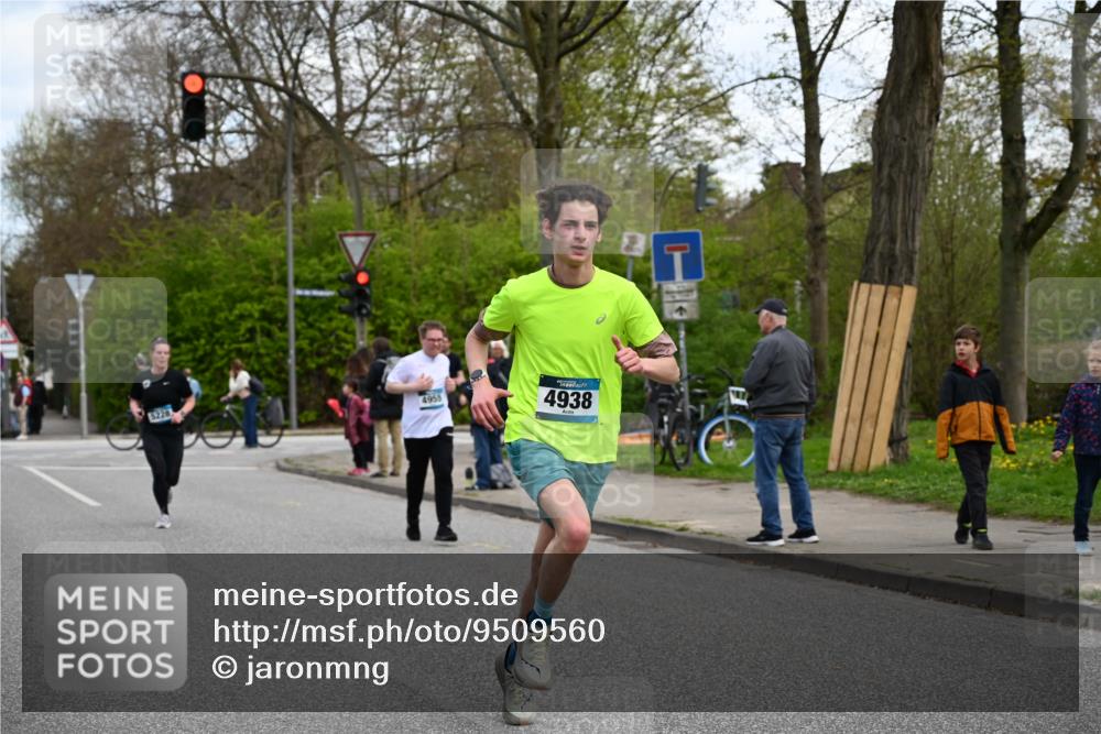 12.04.2026 - 45. Internationalen Wilhelmsburger Insellauf J. Mangold http://msf.ph/oto/9509560 12.04.2026 12:57:48 Ziel 5129, 3190, 5736, 3189, 5847, 3439, 5232, 5277, 3863, 4887, 4938, 3213, 2447, 5211, 4968, 2707, 5169, 5214, 4955, 3396, 5228, 5689, 2771, 5687, 2058, 3152, 4535, 5260, 2493, 5260, 2493, 2550, 3479, 4873 meine-sportfotos.de