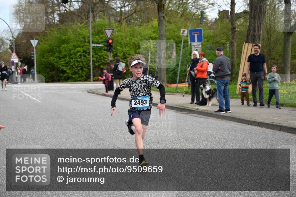 12.04.2026 - 45. Internationalen Wilhelmsburger Insellauf J. Mangold http://msf.ph/oto/9509659 12.04.2026 12:58:08 Ziel 5211, 4968, 2707, 5169, 5214, 4955, 3396, 5228, 5689, 2771, 5687, 2058, 3152, 4535, 5260, 2493, 2550, 3479, 4873, 4873, 4344, 3889, 3309, 5613, 3525, 5422, 3088, 3088, 3255 meine-sportfotos.de