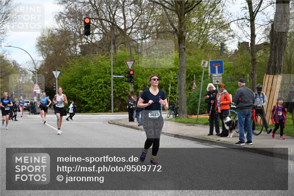 12.04.2026 - 45. Internationalen Wilhelmsburger Insellauf J. Mangold http://msf.ph/oto/9509772 12.04.2026 12:58:35 Ziel 4344, 3889, 3309, 5613, 3525, 5422, 3088, 3255, 5174, 5846, 3286, 3623, 4822, 2015, 3926, 3728, 3728, 4023, 2009, 4875, 5276, 3017, 5111, 5124, 5644, 5718, 2082, 4741, 5191, 4287, 5219, 2068, 3246, 4035 meine-sportfotos.de