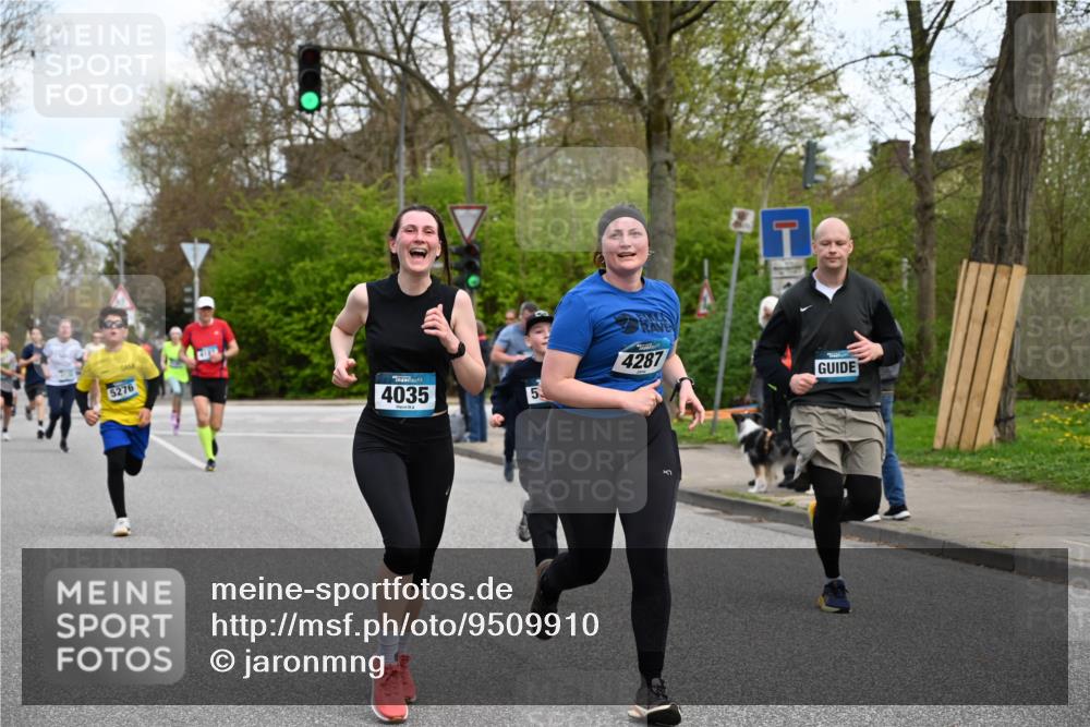 12.04.2026 - 45. Internationalen Wilhelmsburger Insellauf J. Mangold http://msf.ph/oto/9509910 12.04.2026 12:58:57 Ziel 5174, 5846, 3286, 3623, 4822, 2015, 3926, 3728, 4023, 2009, 4875, 5276, 3017, 5111, 5124, 5644, 5718, 2082, 4741, 5191, 4287, 5219, 2068, 5219, 2068, 3246, 4035, 5244, 4128, 4565, 5079, 4395, 4187, 5067, 2069, 4761, 5179, 3192, 5635, 4917, 4171, 4170, 5011, 4781, 4872, 4581 meine-sportfotos.de